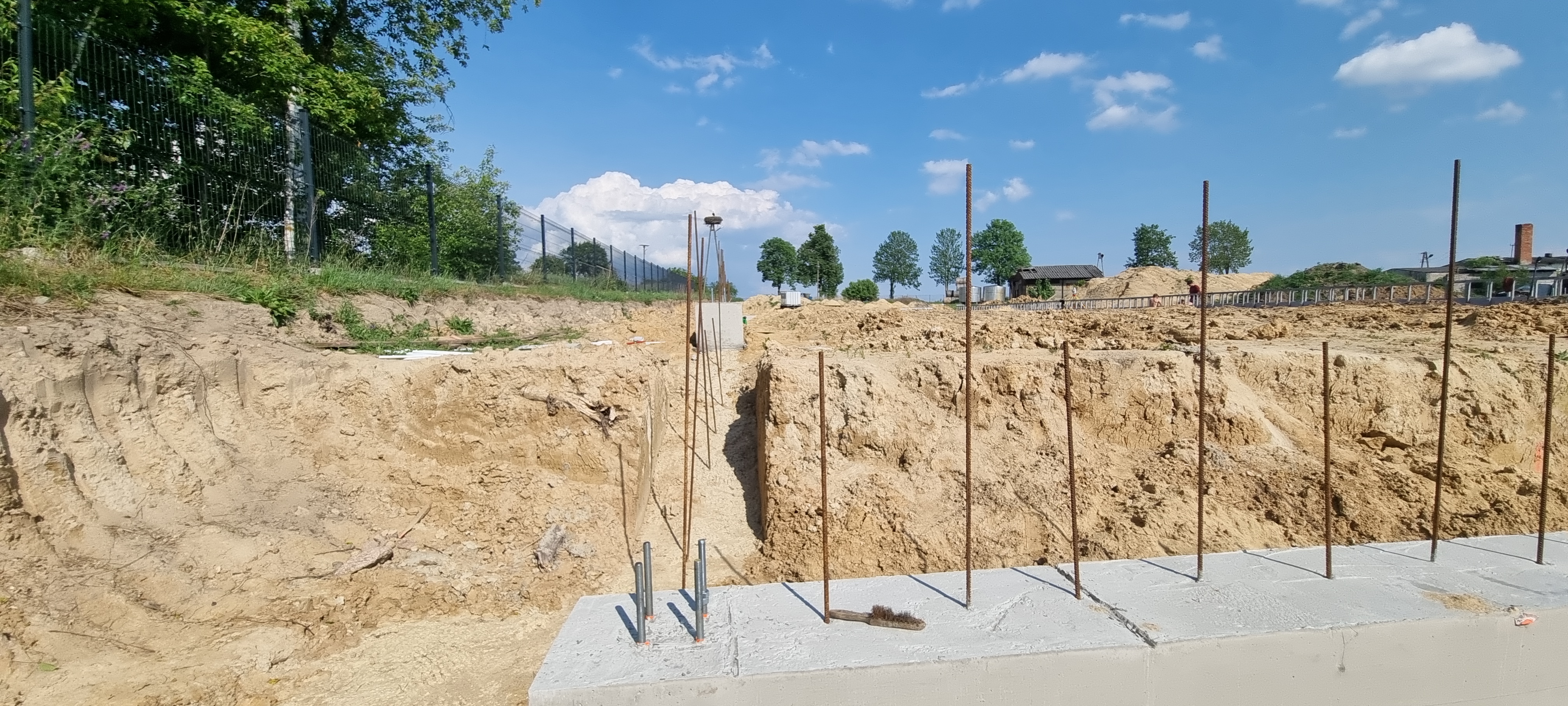 Prace terenowe - pomiary geodezyjne